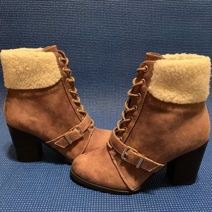 *New* Express Sherpa Lined Boots
